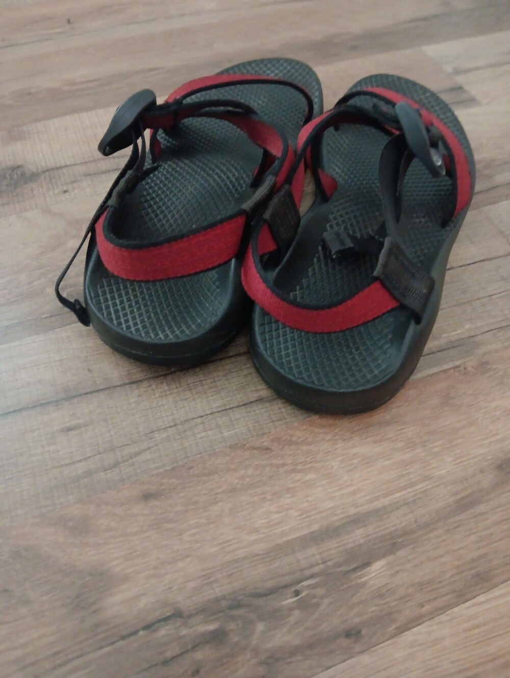 Chaco Red and Black Z/Cloud Sandals - Picture 2 of 4